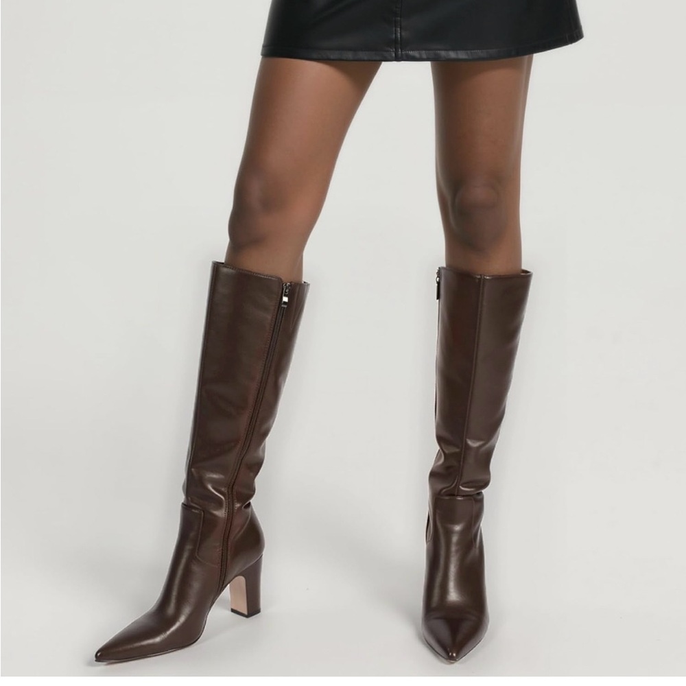Elegant Brown Knee-High Leather Boots